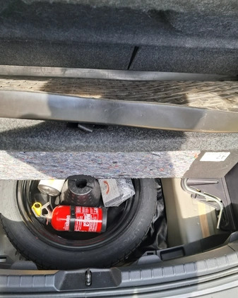 Toyota Yaris cena 42100 przebieg: 103000, rok produkcji 2013 z Pilawa małe 211